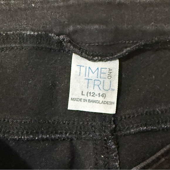 Time and Tru L 12-14 Capri Pants Bundle - Picture 7 of 10